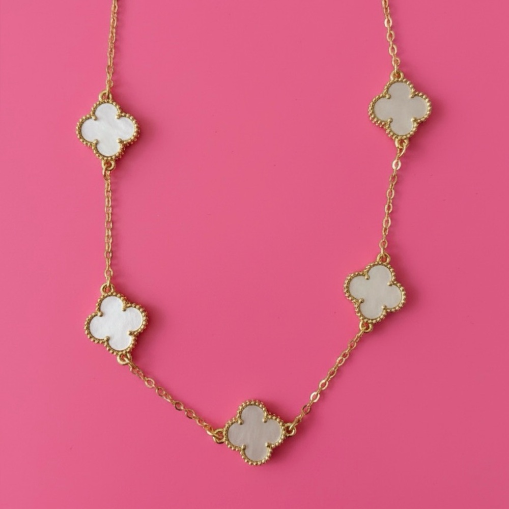 Elegant Gold and White Clover Necklace